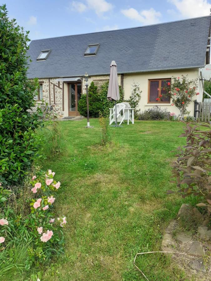 Villa Le Gite Du Hibou Ménil-Hubert-sur-Orne Exterior foto